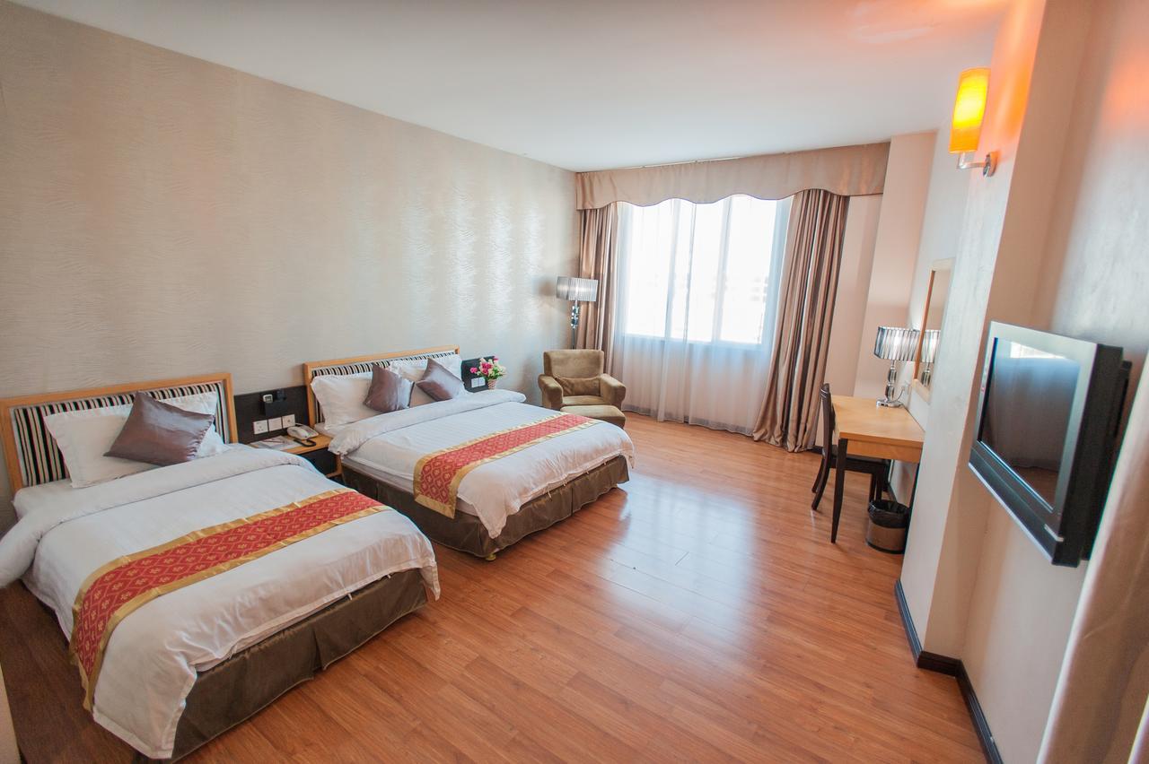 Kemena Hotel Bintulu Bagian luar foto